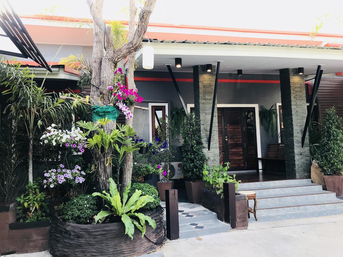 Khum Lanna Boutique Hotel Sisaket Экстерьер фото